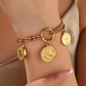 🎖️Gold Coin Charm Bracelet
